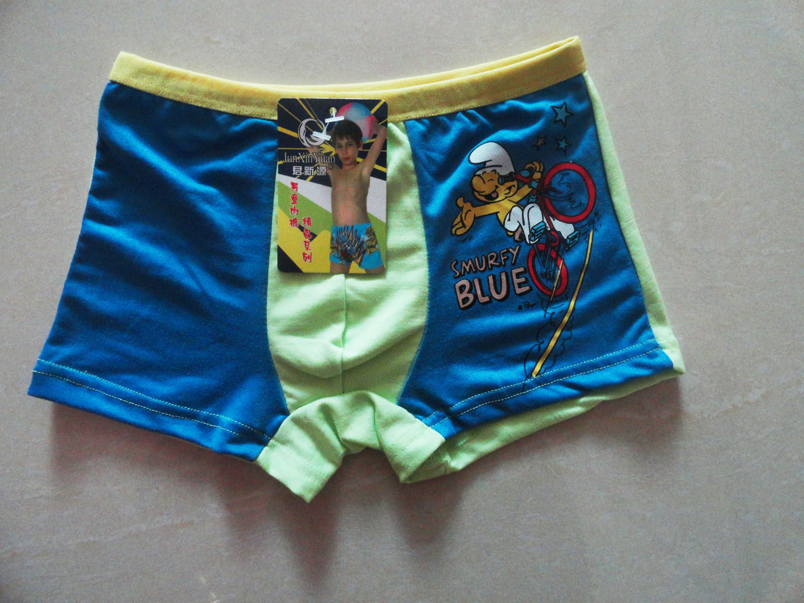儿童<em>内裤男 卡通</em>蓝精灵图案两种款式 男童平角