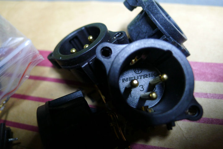 SHURE舒尔无线话筒原装维修配件话筒接收机