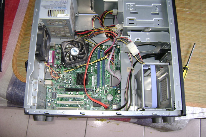 联想扬天4600C 品牌机拆机主板865G-M8和C