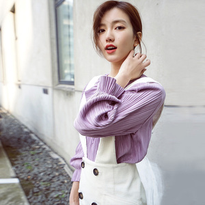 魏彦妮Santa-Rita又仙又可人的香芋紫娃娃领上