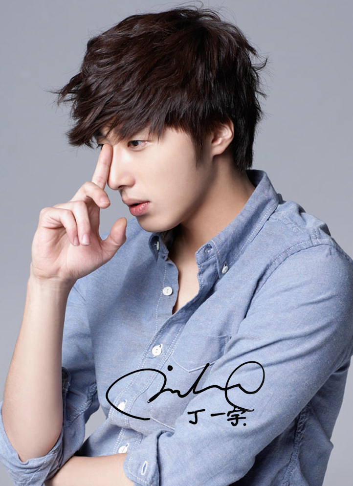 多买多送【丁一宇签名照56】明星\/海报\/写真集