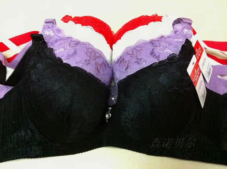 『康丽宝』正品 2311 D杯<em>聚拢型</em> <em>四排扣文胸</em>薄