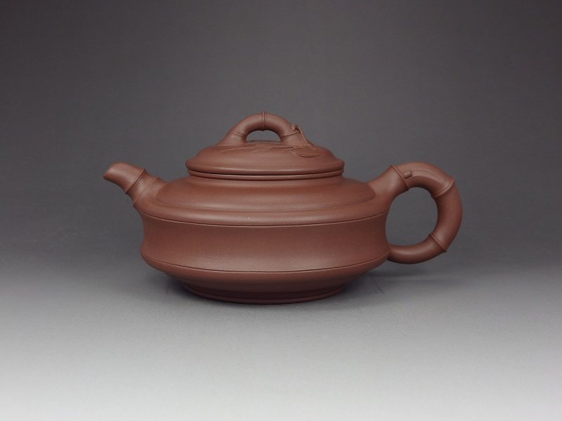 紫懐轩 宜兴紫砂壶 名家鲍志强之<em>妹鲍</em>雯君制回