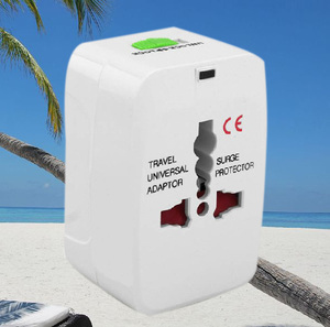 全球通 出国旅游转换插座 多功能插座马尔代夫