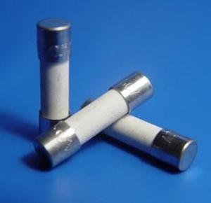 陶瓷保险管环保型FR 250V 1A,2A,5A,8A,10A保