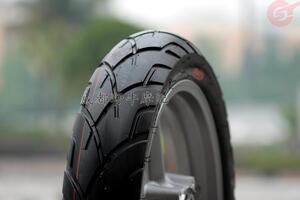 战神-幻影150真空后轮胎:~120\/80-17~ 弯道`湿