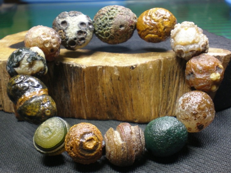 【极品】天然戈壁眼睛经脉玛瑙奇石手链阿拉善