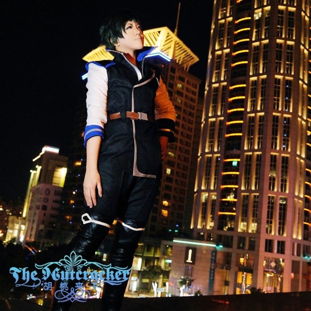 【胡桃夹子cos】革命机Valvrave 第二季 犬冢久