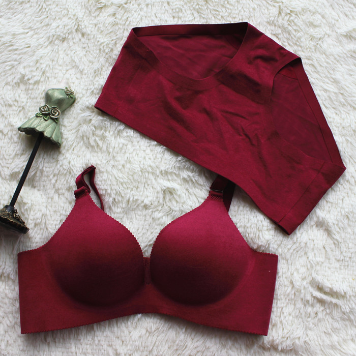 RITUS SECRET一片式无痕聚拢型 <em>文胸套装</em> 酒