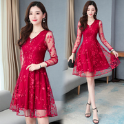 蕾丝连衣裙女春秋韩版修身气质刺绣雪纺连衣裙，红色显瘦遮肚子