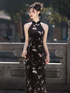 新中式国风改良黑色无袖，旗袍2024春夏年轻款，少女丝绒长款连衣裙