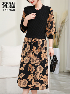梵猫品牌秋季时尚休闲显瘦简约领口大气优雅高端减龄连衣裙子