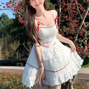 盐甜系蝴蝶结白色吊带连衣裙，2024夏季芭蕾风小个子，蕾丝蓬蓬公主裙