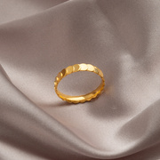 复古轻奢鱼鳞圆片食指戒指女时尚，个性ins潮，小众设计钛钢素圈指环
