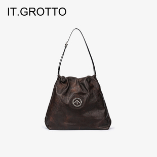 IT.GROTTO个欧秋冬美拉德真皮垃圾袋中小号箭头单肩水桶包斜挎包