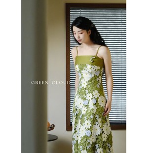 绿色云薄荷茉莉浪漫优雅收腰高级小众镂空蕾丝绿色吊带连衣裙