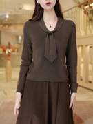 秋冬季咖啡色长袖针织衫，女士套头毛衣大码套装，a字半身裙