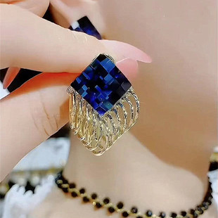 高级感宝石蓝方形水晶流苏耳钉气质百搭个性耳环名媛优雅奢华耳坠