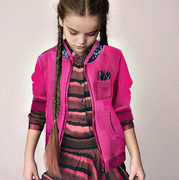 秋款儿童天鹅绒运动套装，女童韩版原创设计童装新年装2件八折