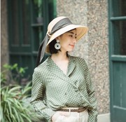 三木呢同款20秋优雅复古绿色波点修身显瘦长袖衬衫休闲上衣女