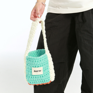 Mazltof 夏季手工钩织棉线马卡龙色手提包INS原创设计感方包
