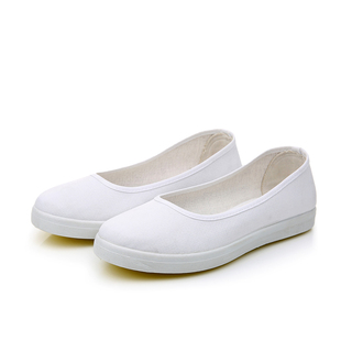 2024春季白色护士鞋，平底韩版防滑牛筋，底女单鞋透气软底布鞋