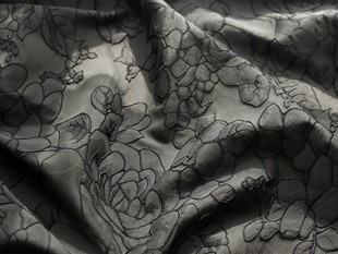 浮雕黑色大花朵色织提花面料挺括时尚春夏蓬蓬裙服装箱包提花布料
