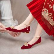 新娘婚鞋不累脚订婚鞋子结婚红色高跟鞋秀禾服敬酒女婚礼粗跟低跟