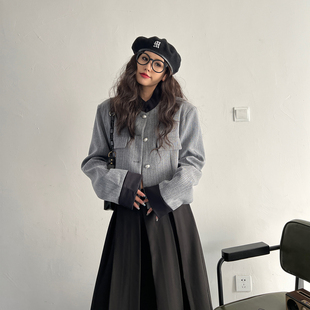 韩版设计感小香风灰色高腰，短款宽松立领拼接西装，夹克开衫外套女