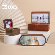 LOTS复古实木相框照片摆台创意八音盒音乐盒高级感情人节生日礼物