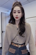 韩版短款蝙蝠袖针织开衫女秋季款小众设计感气质宽松显瘦长袖毛衣