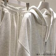 韩国灰色纯棉休闲运动套装女春秋设计感小众时髦卫衣两件套潮