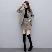 格子西装女春2020韩版时尚洋气，减龄两件套气质，套装裙时尚套装