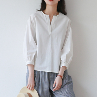2024春夏韩版文艺休闲白色棉，七分袖衬衫，女式宽松时尚v领衬衣