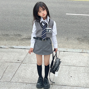 女童学院风套装小女孩春秋针织毛衣，马甲长袖衬衫半身短裙jk服包臀