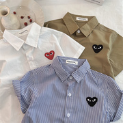 辰妈儿童短袖衬衫2024夏男女童，纯色爱心贴标衬衫，宝宝条纹短袖衬衣