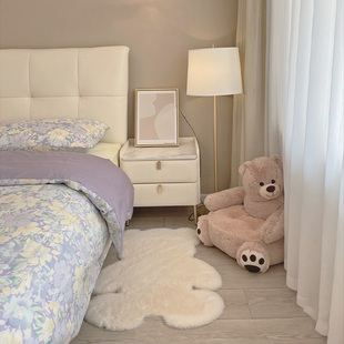 儿童地毯卧室女孩可爱小熊毛绒地垫少女心房间装饰网红ins床边毯