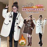 女童外套秋冬韩版洋气，时髦加厚皮毛一体大衣，中长款潮范穿搭毛毛衣