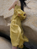 黛.姜黄色(姜黄色，)细吊带背心，女中长款不对称分割半身长裙