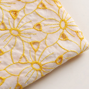 黄色纯棉布料绣线镂空花，夏季柔软衣服，服装定制裙装手工面料辅料