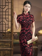 妈妈旗袍长款2024年春季日常可穿玫红，传统款中年新中式平时穿