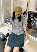 banlala韩版复古卡通印花半袖，修身短款小心机收腰设计小个子t恤女