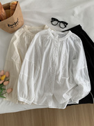 法式复古提花刺绣圆领衬衫，女春夏设计感拼接灯笼袖减龄娃娃衫