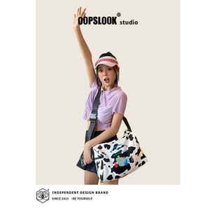 OOPSLOOK/巫鹿可原创设计个性印花枕头斜挎包大容量运动休闲包包
