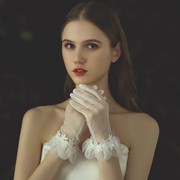 赫本风婚纱手套复古白色，短款缎面花边新娘结婚礼服晚宴配饰