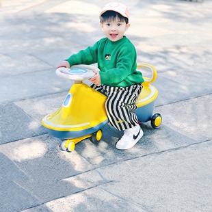 BABYGO扭扭车儿童溜溜车大人可坐万向轮防侧翻1岁宝宝玩具摇摆车