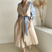 韩国chic秋季法式复古翻领设计感拼接撞色系带收腰长款风衣外套女