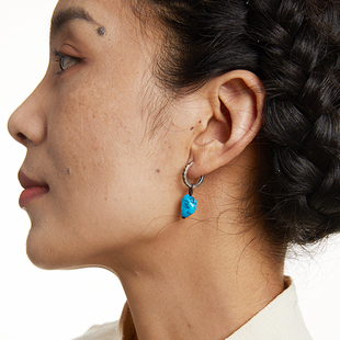 乌垛-绿松石西藏护魂石藏式原矿绿松石耳环首饰小众设计极简