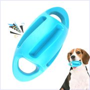 狗玩具发声耐咬浮水吹塑橡胶拉环橄榄球互动训犬工厂