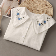春装日系学院风蓝色花朵刺绣娃娃领白色长袖衬衫女衬衣